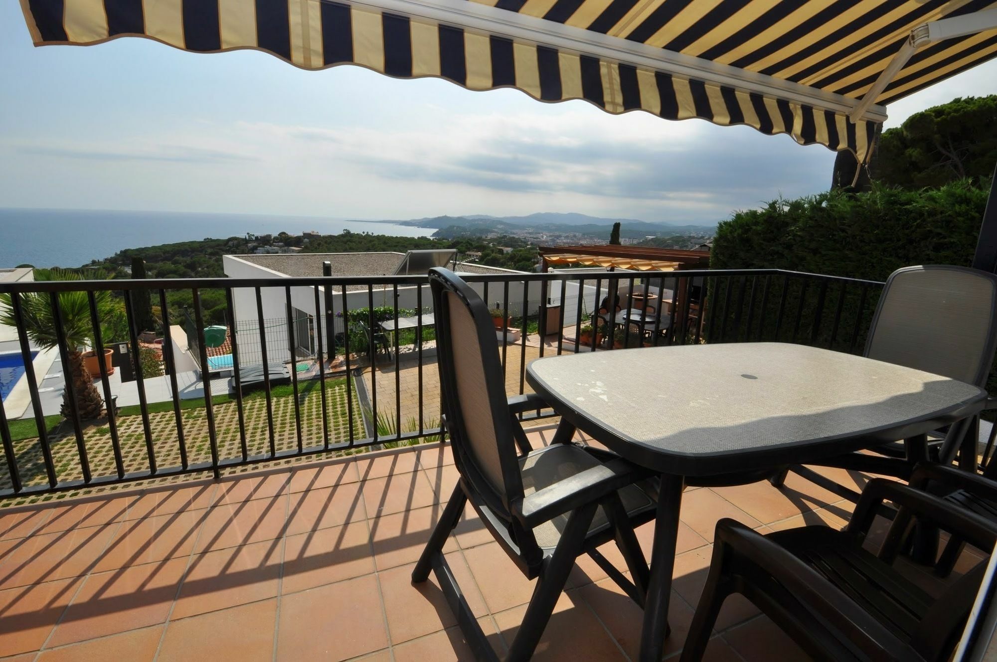 Villa Town House Trull Lloretholiday Lloret de Mar